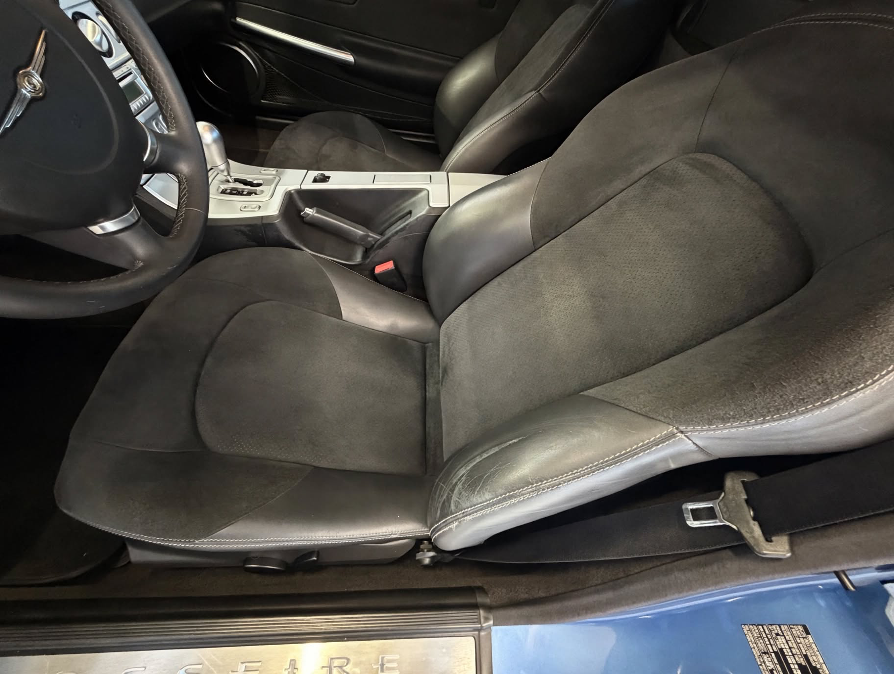 Used 2005 Chrysler Crossfire SRT-6 RWD image 10