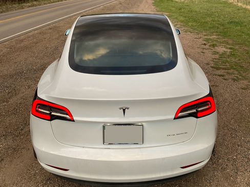 Used 2019 Tesla Model 3 Long Range AWD/4WD image 8