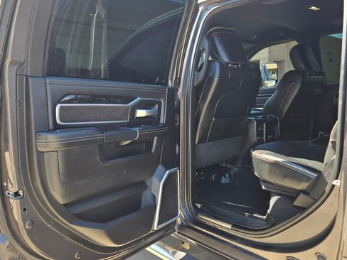Used 2019 RAM 3500 Laramie image 16