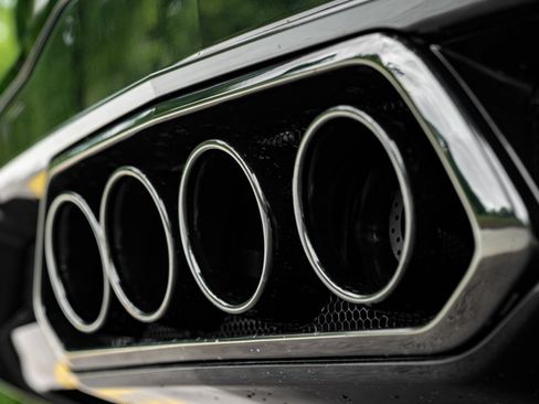 Used 2024 Chevrolet Corvette Z06 w/ Z07 Performance Package image 11