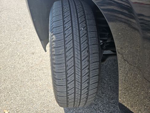 Used 2020 GMC Yukon XL SLT image 13