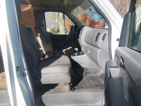 Used 2016 Nissan NV 1500 SV image 21