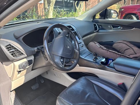 Used 2019 Lincoln Nautilus Reserve image 1