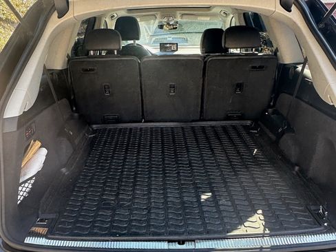 Used 2018 Audi Q7 3.0T Premium Plus w/ Premium Plus Package image 27