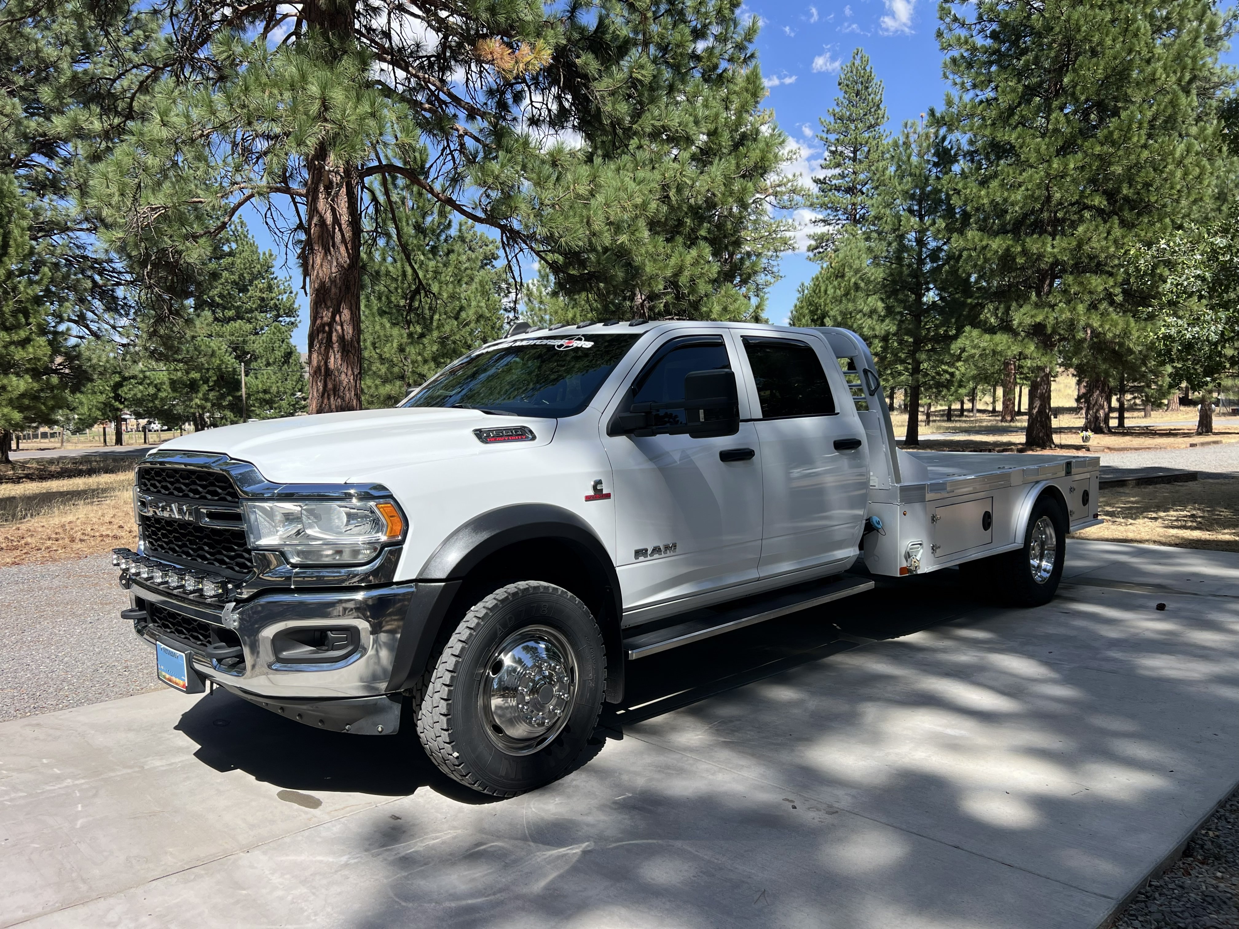 Used 2021 RAM 4500 Tradesman w/ Chrome Appearance Group AWD/4WD image 4