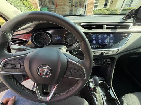 Used 2023 Buick Encore GX Select image 18