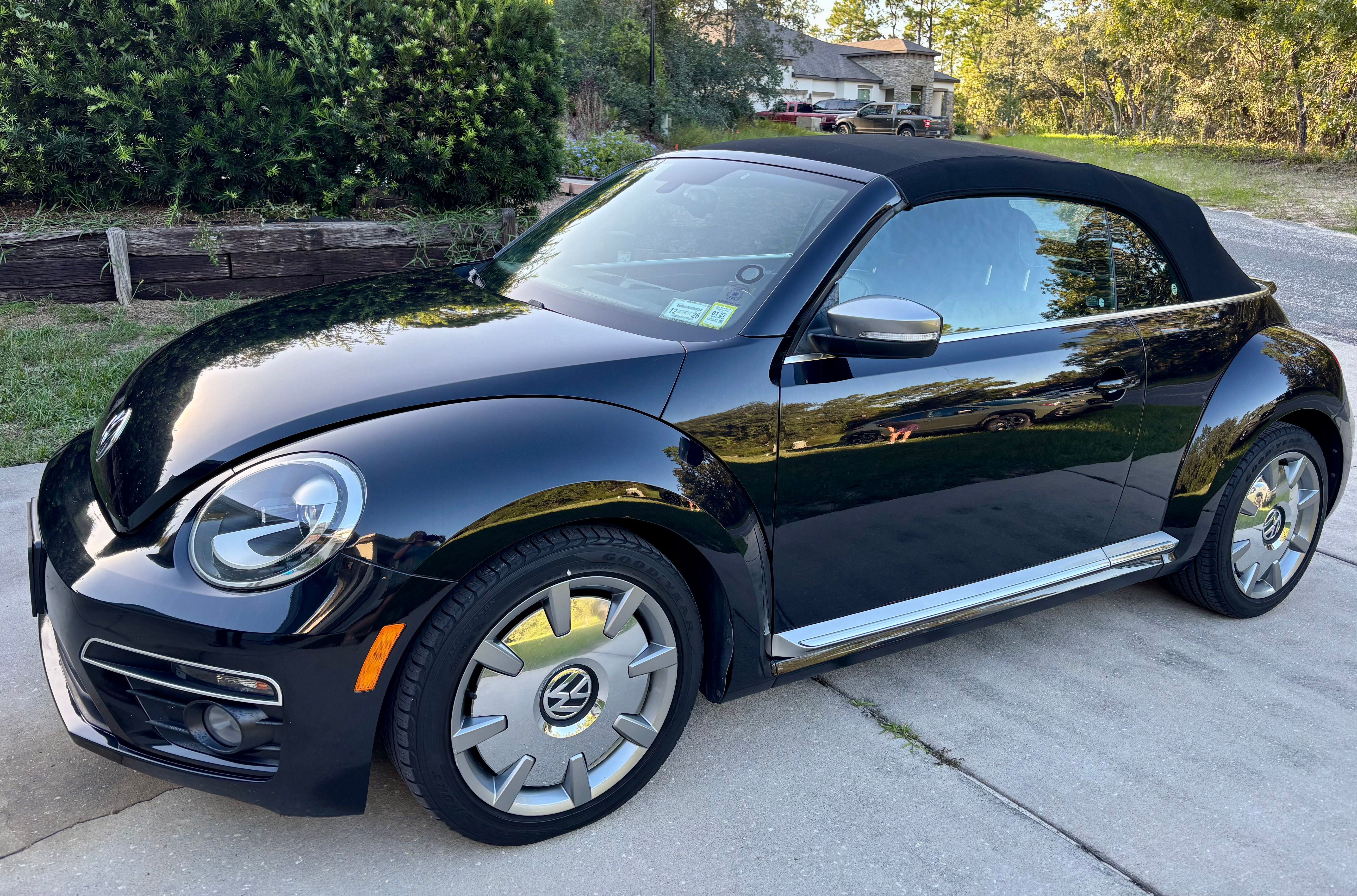 Used 2014 Volkswagen Beetle TDI FWD image 22