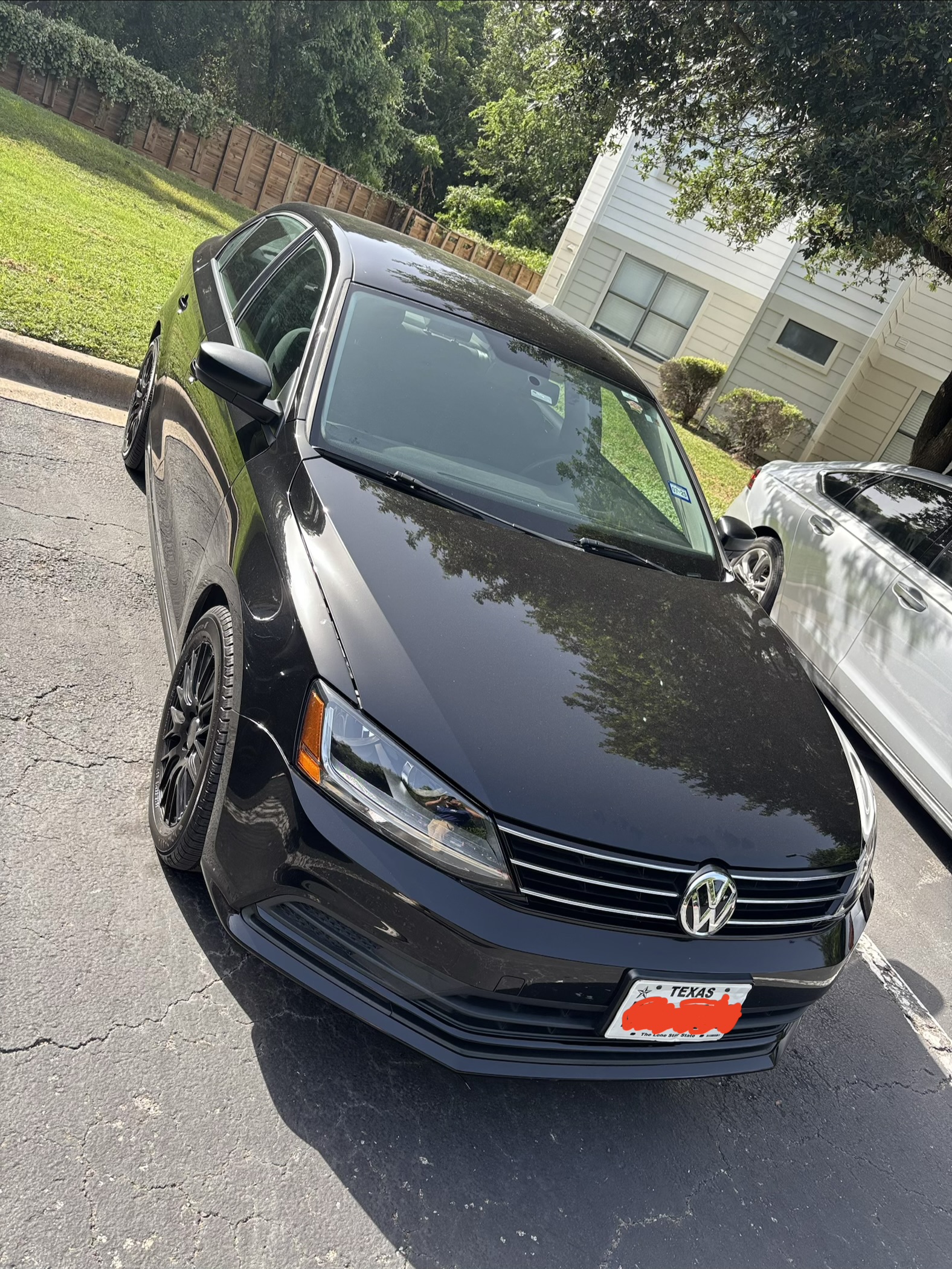 Used 2016 Volkswagen Jetta S FWD image 2