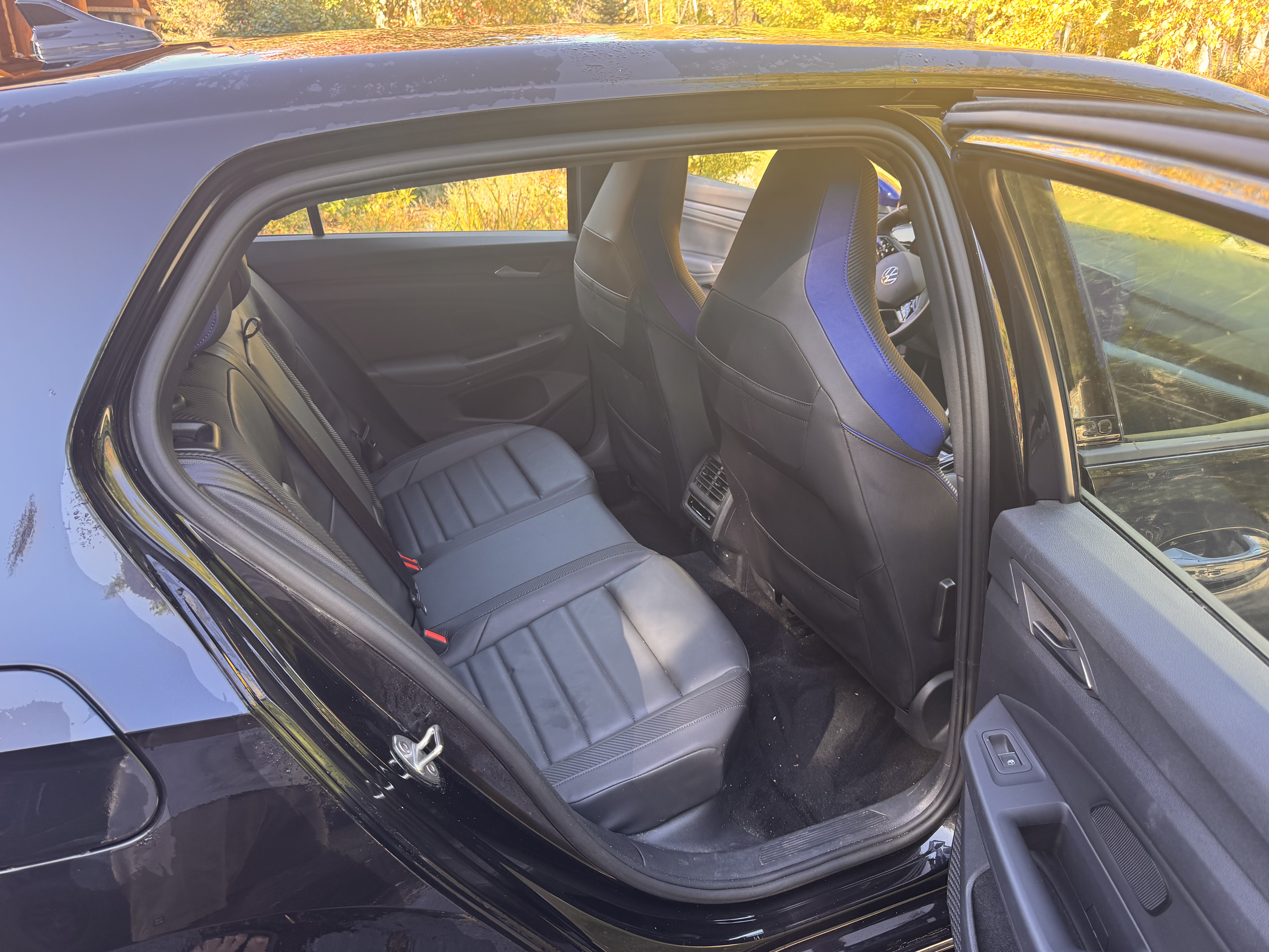 Used 2023 Volkswagen Golf 20th Anniversary Edition AWD/4WD image 9