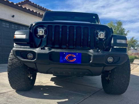 Used 2019 Jeep Wrangler Unlimited Sport S image 8