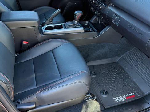 Used 2023 Toyota Tacoma TRD Pro image 17