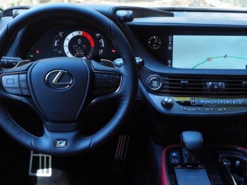 Used 2018 Lexus LS 500 F Sport w/ Accessory Package (Z2) RWD image 11