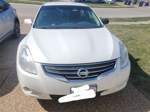 Used 2011 Nissan Altima 2.5 S image 5