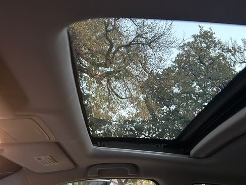 Used 2014 Honda Accord EX-L image 13