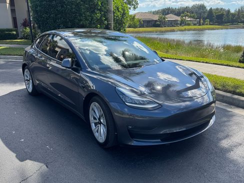 Used 2021 Tesla Model 3 Long Range image 5