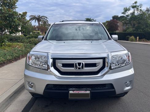 Used 2011 Honda Pilot EX-L image 2