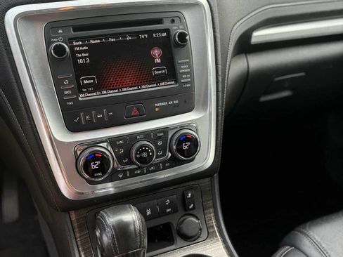 Used 2013 GMC Acadia SLT image 12