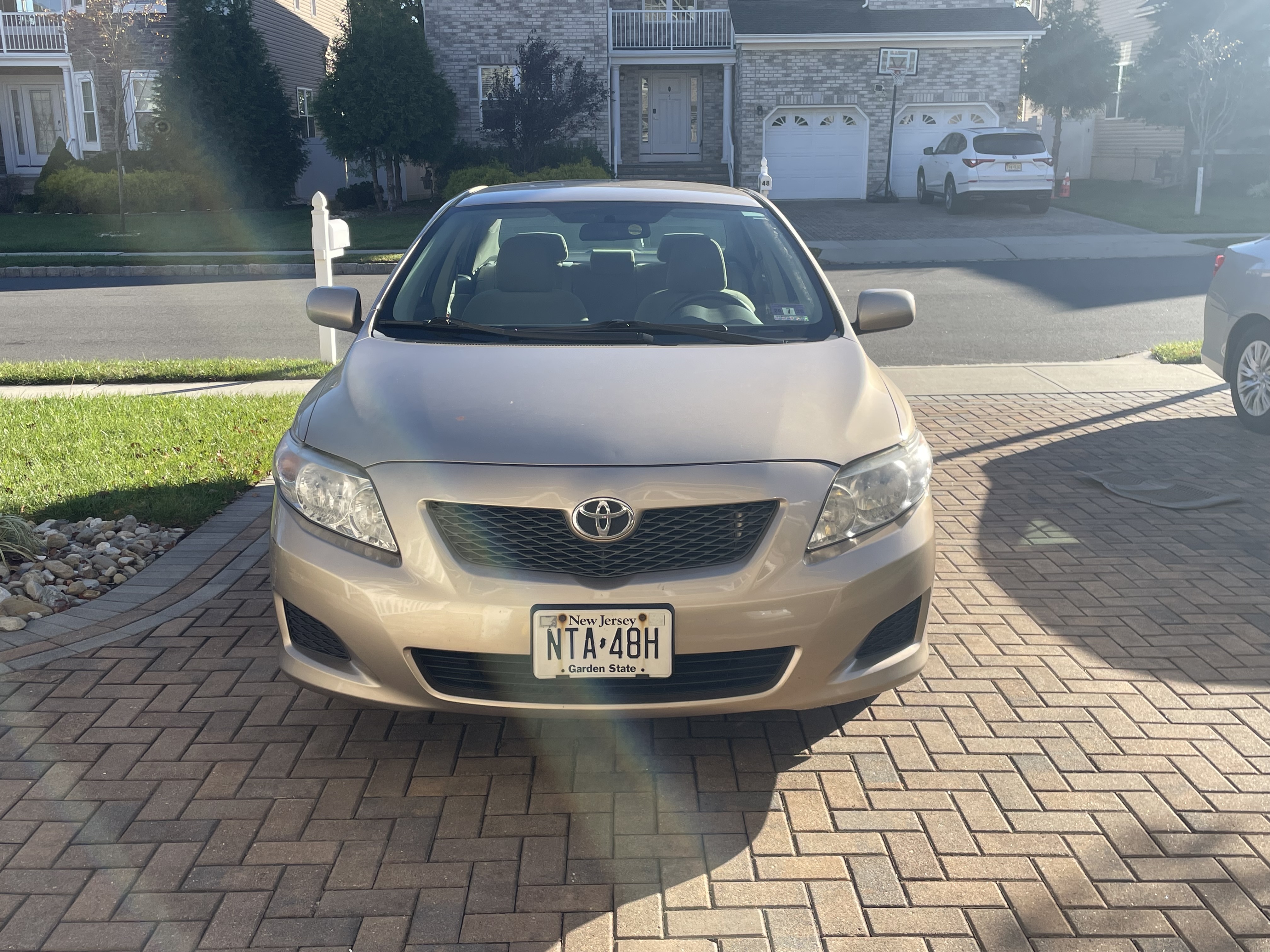 Used 2009 Toyota Corolla LE w/ All Weather Guard Pkg FWD image 5