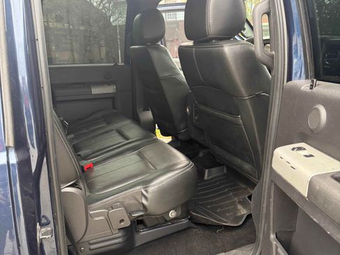 Used 2013 Ford F250 Lariat w/ Chrome Pkg image 2