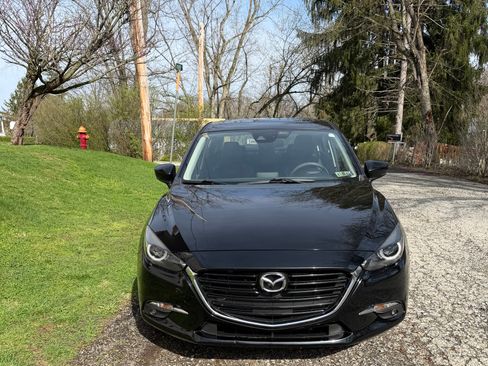 Used 2018 MAZDA MAZDA3 Grand Touring image 6