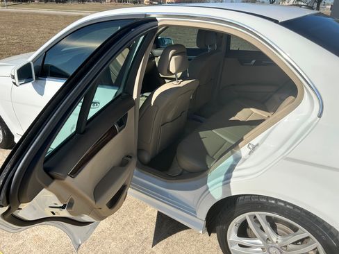 Used 2014 Mercedes-Benz C 250 C 250 Sport Sedan 4D image 6