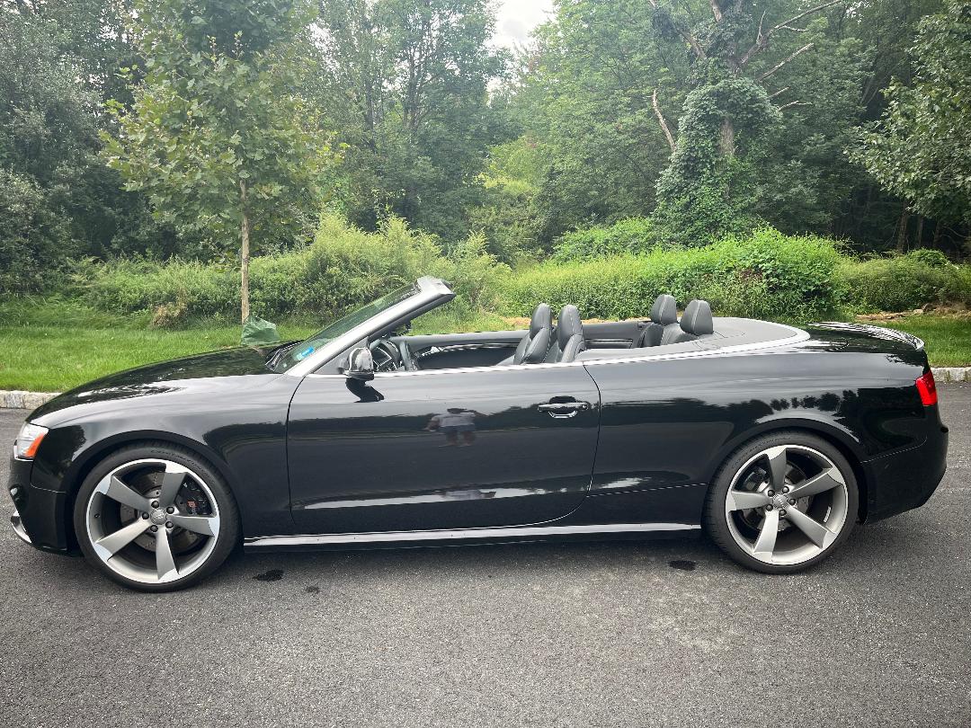Used 2014 Audi RS 5 Cabriolet AWD/4WD image 16