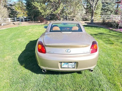 Used 2003 Lexus SC 430 Convertible image 9