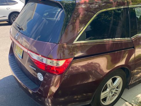 Used 2012 Honda Odyssey Touring image 8