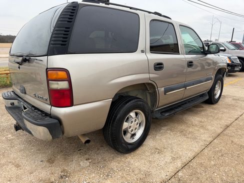 Used 2002 Chevrolet Tahoe LS image 6