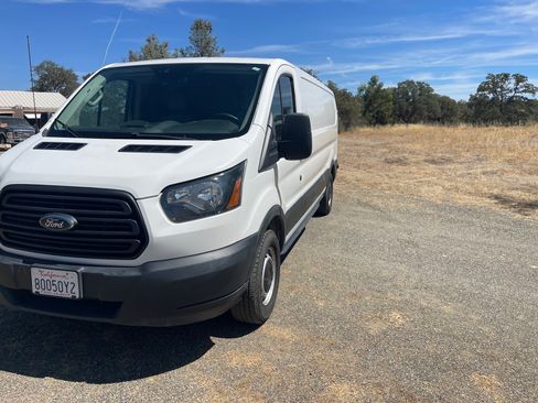 Used 2019 Ford Transit 150 148 Low Roof RWD image 2