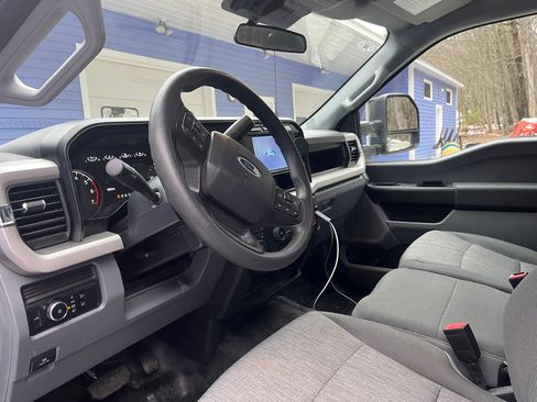 Used 2024 Ford F250 XL w/ 360-Degree Camera Package image 8