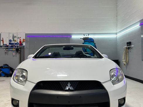 Used 2011 Mitsubishi Eclipse GS image 8