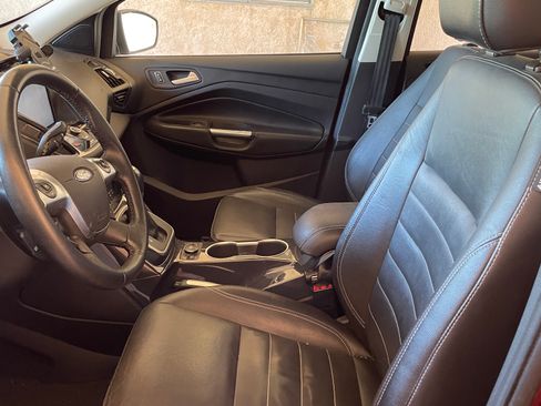 Used 2014 Ford Escape Titanium w/ Equipment Group 401A image 9