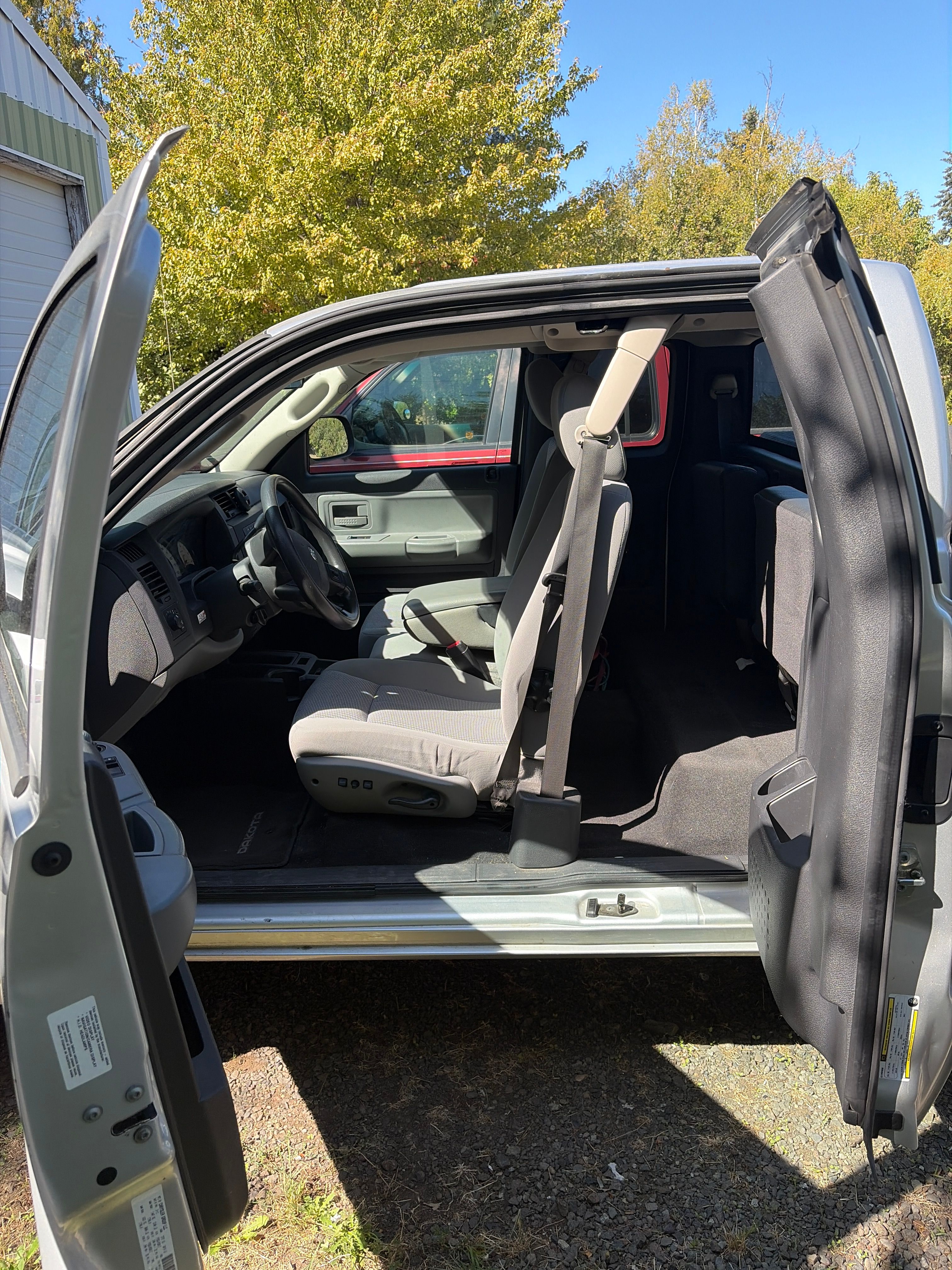 Used 2011 Dodge Dakota Big Horn RWD image 6