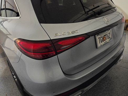 Used 2024 Mercedes-Benz GLC 300 4MATIC image 13