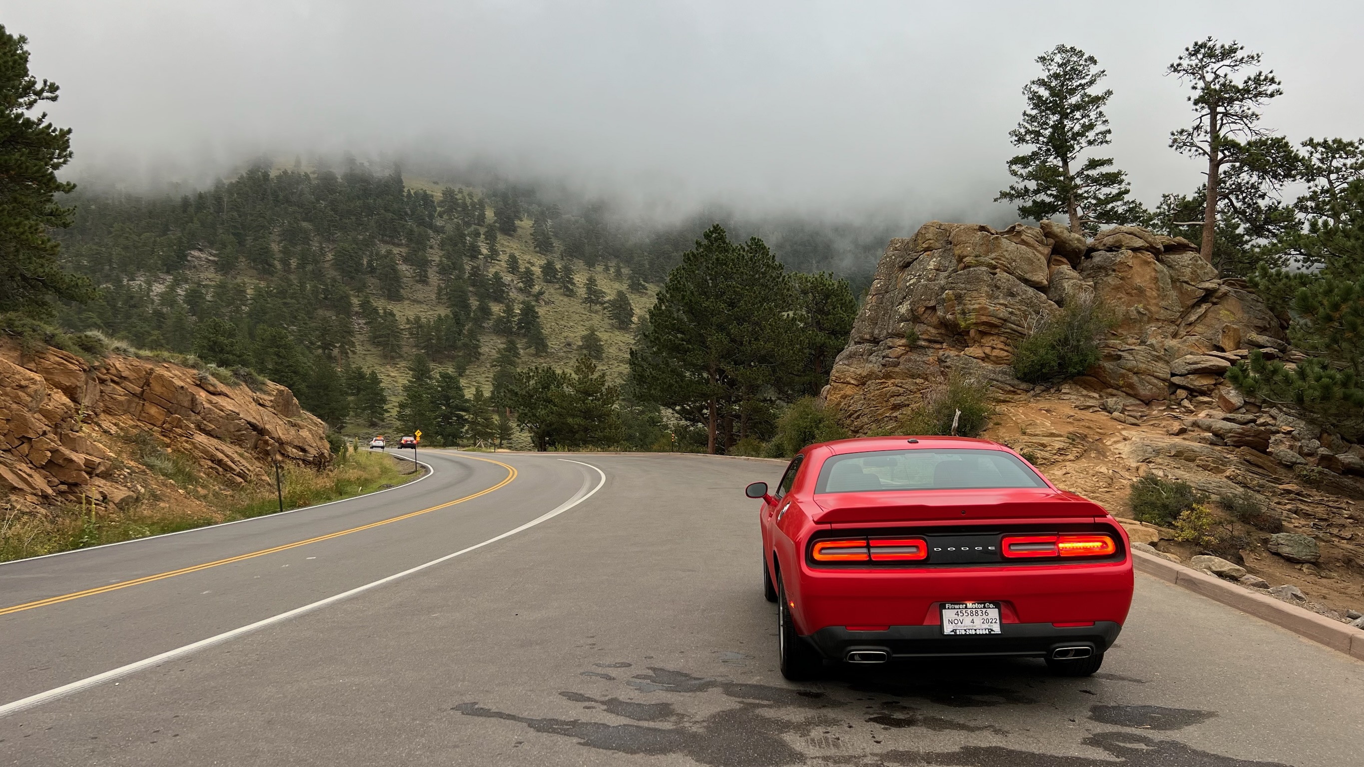 Used 2022 Dodge Challenger SXT RWD image 9