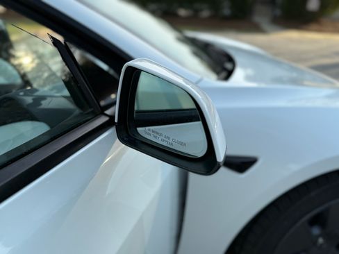 Used 2022 Tesla Model 3 Long Range image 5