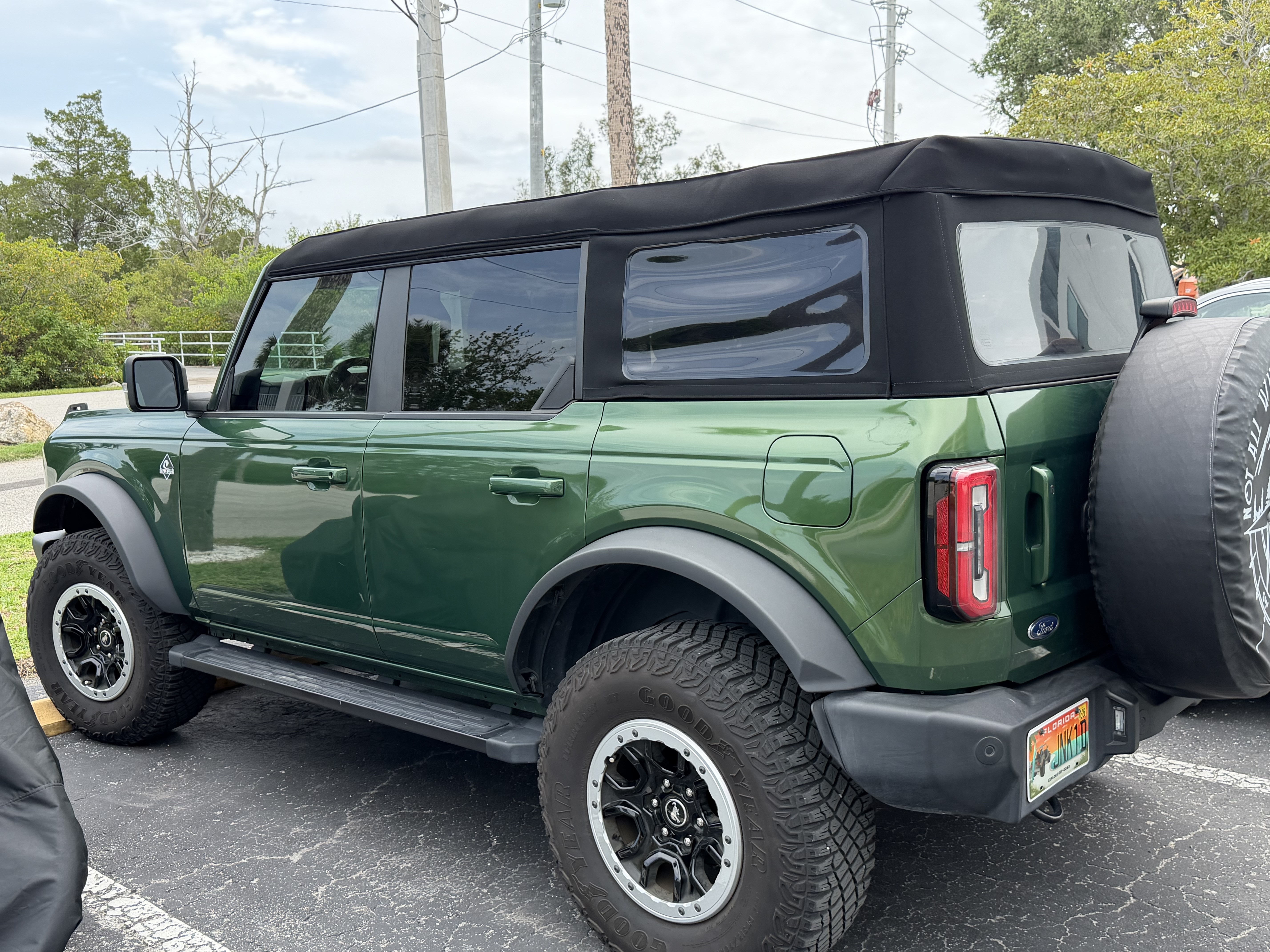 Used 2024 Ford Bronco Outer Banks w/ Sasquatch Package AWD/4WD image 5