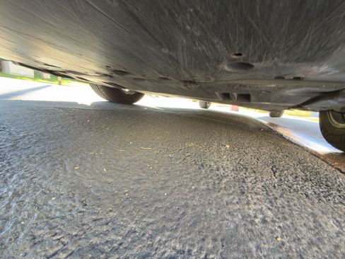 Used 2022 Toyota Prius L Eco image 8