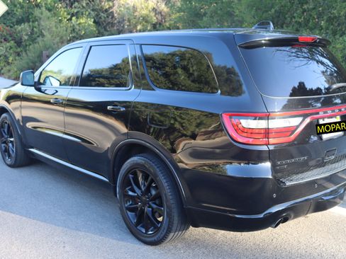 Used 2017 Dodge Durango R/T w/ Technology Group image 2