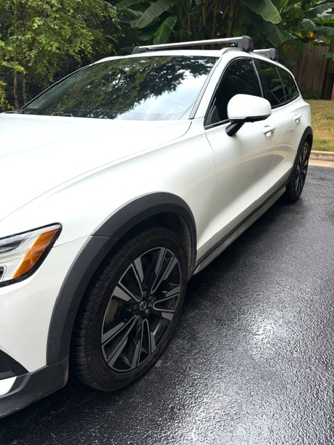 Used 2020 Volvo V60 T5 Cross Country w/ Protection Package Premier AWD/4WD image 5