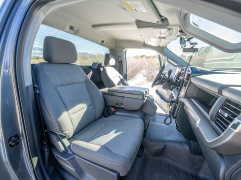 Used 2025 Ford F150 XL w/ Equipment Group 103A High image 17