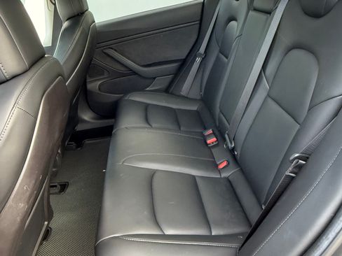 Used 2018 Tesla Model 3 Performance image 15