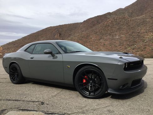 Used 2019 Dodge Challenger R/T Scat Pack w/ 1320 Drag Pack image 1