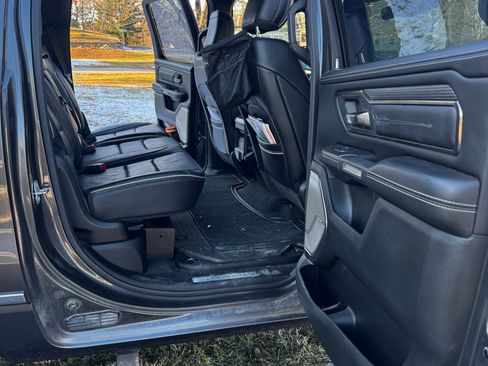 Used 2020 RAM 1500 Limited image 16