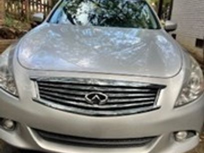 Used 2013 INFINITI G37 Journey w/ Premium Pkg