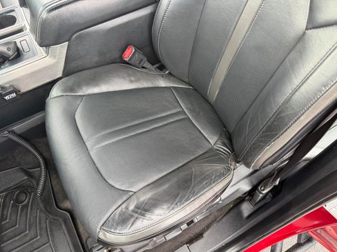 Used 2015 Ford F150 Platinum w/ Technology Package AWD/4WD image 9