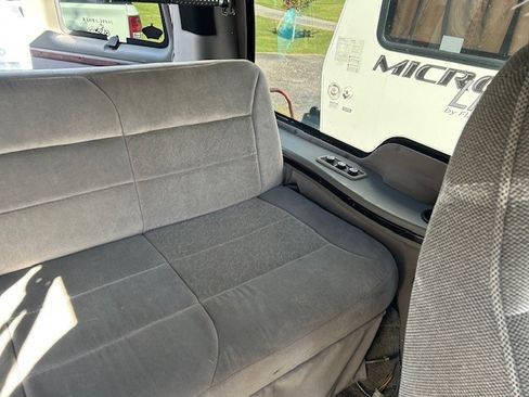 Used 2008 GMC Savana 1500 w/ Preferred Equipment Group image 23