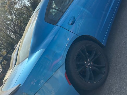 Used 2018 Dodge Charger SXT w/ Blacktop Package image 12