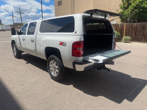 Used 2013 Chevrolet Silverado 3500 LTZ w/ LTZ Plus Package image 8